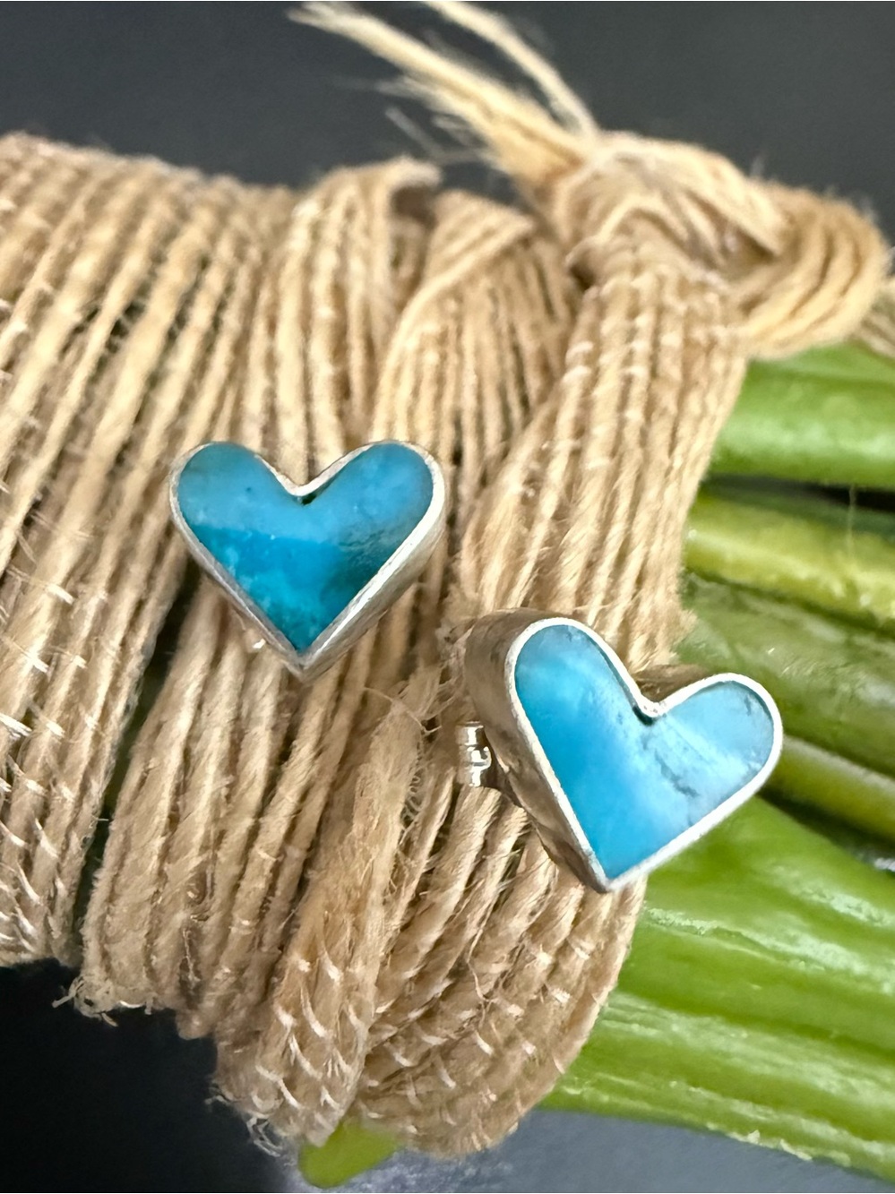 Vintage Handcrafted Native American Southwestern Heart-shaped Turquoise Earrings
